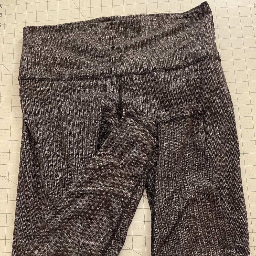 Lululemon High Rise Wunder Under Leggings - Black Herringbone - Size 12